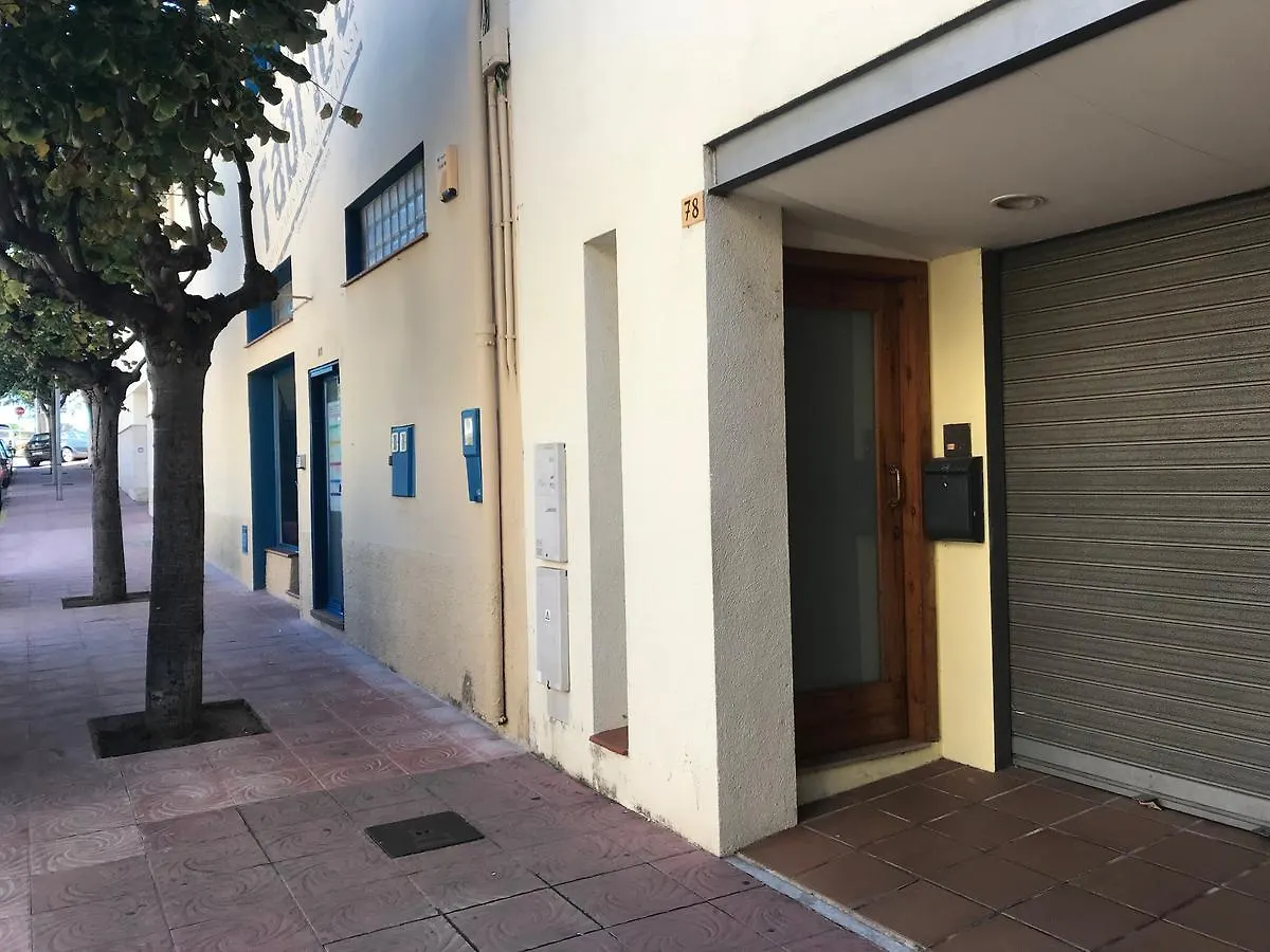 Apartaments Ample Port Marina Palamós Apartment